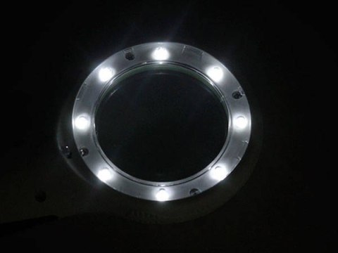Lupa do czytania szkło powiększające 4x 8 led uv