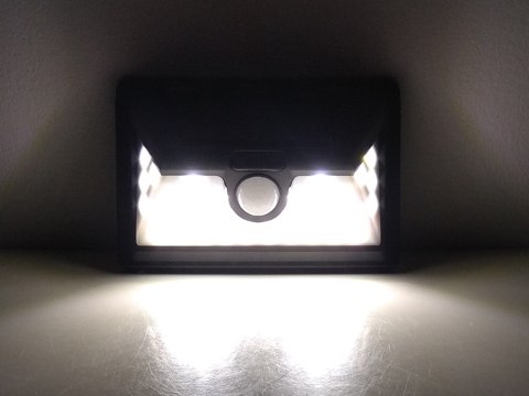 Lampa solarna led smd czujnik ruchu i zmierzchu