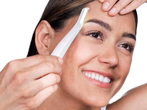 Urządzenie do peelingu twarzy dermaplane flawles