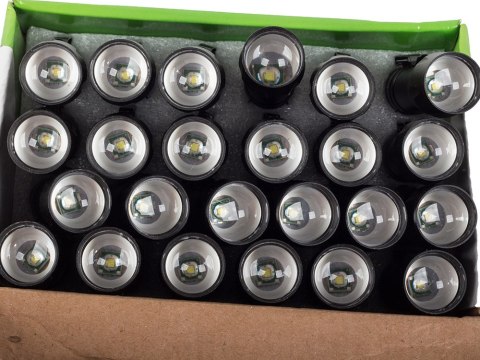 Latarka Bailong klasyczna mini cree zoom XP-E COB