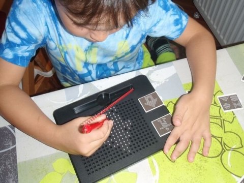 New MagPad magnetic board [red]