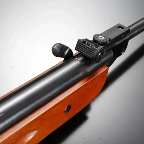WIATRÓWKA KARABINEK B2-4 KAL. 5,5MM ŁAMANA EKP